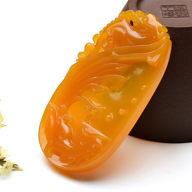 郑冲大师作品 s8351纯天然黄龙玉鸡油黄凤凰挂件18.0g