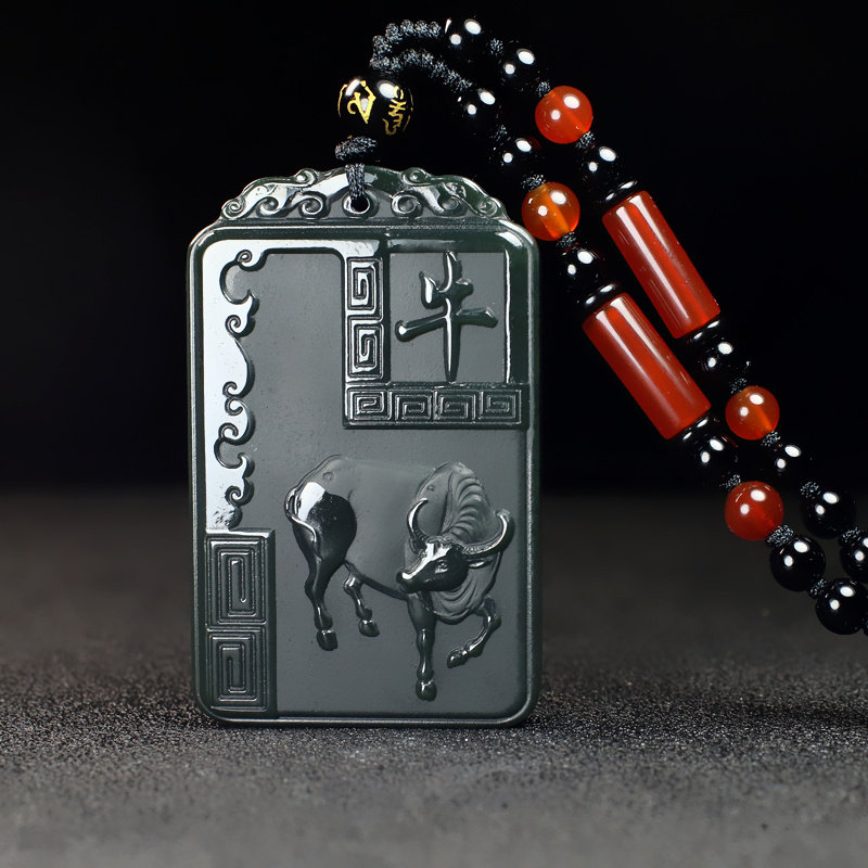 新疆和田玉生肖牛玉牌本命佛守护神玉吊坠男士女士玉挂件玉石玉佩