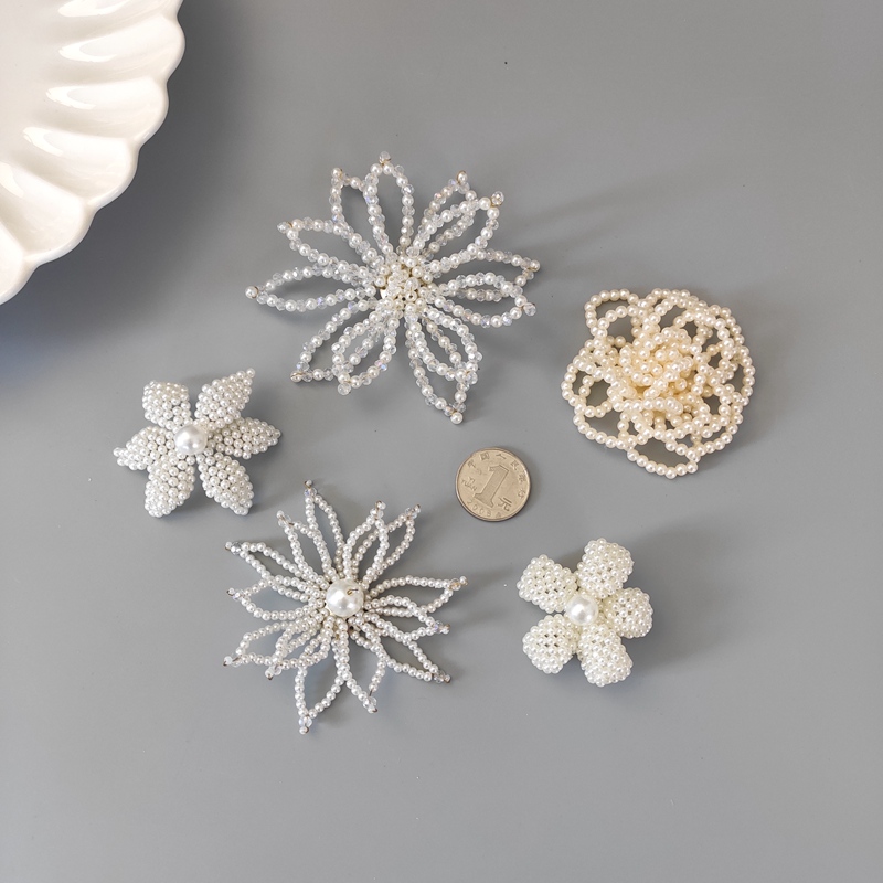 热销服装配饰装饰辅料钉珠_重工花瓣手工钉珠花朵手缝衣服装饰辅料