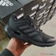 Adidas阿迪达斯鞋子男2021冬季新款减震运动鞋Bounce跑步鞋EG9626