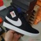 Nike/耐克 BLAZER MID REBEL 开拓者复古拉链高帮板鞋 BQ4022-005