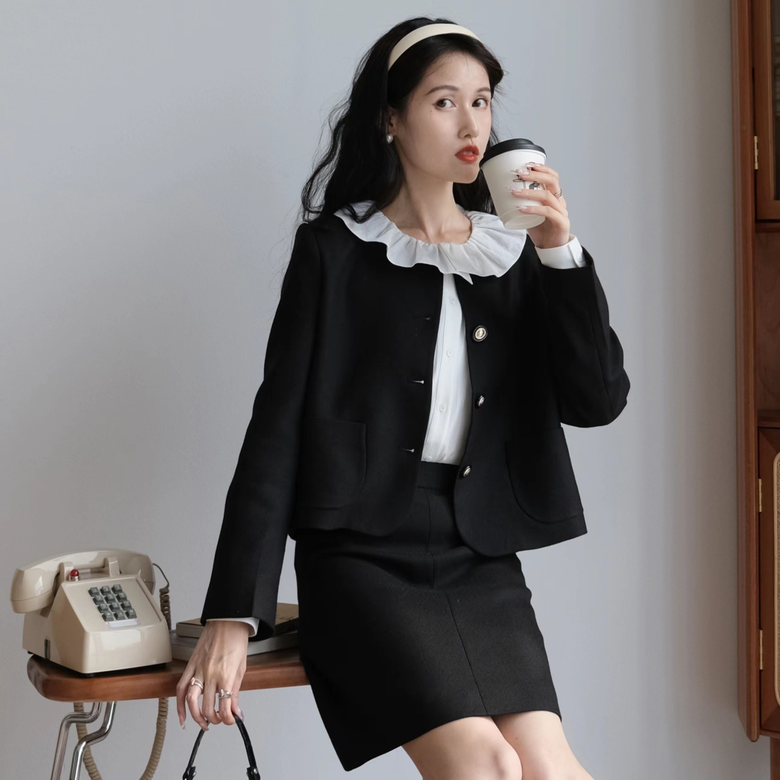 belagirls"巴黎女士"小香风黑色毛呢套装女高腰短裙西装两件套