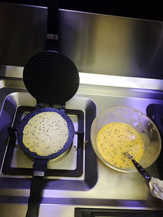鸡蛋饼蛋卷机脆皮机燃气双面烘焙工具饼干做鸡蛋卷机模具家用不粘