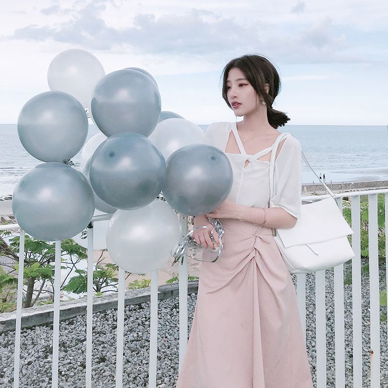 大喜自制小衫女2018新款夏复古小心机上衣百搭短袖超火雪纺衬衫