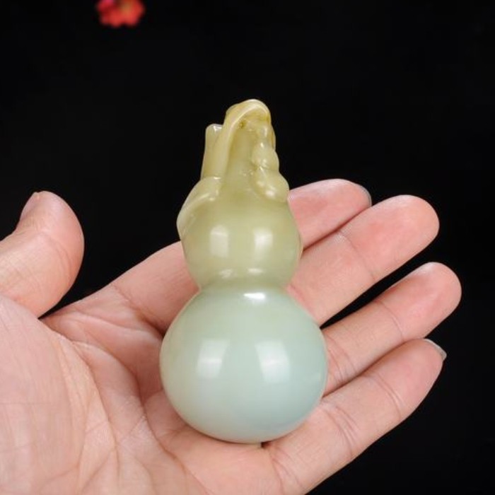 热销手把件玉石新疆和田