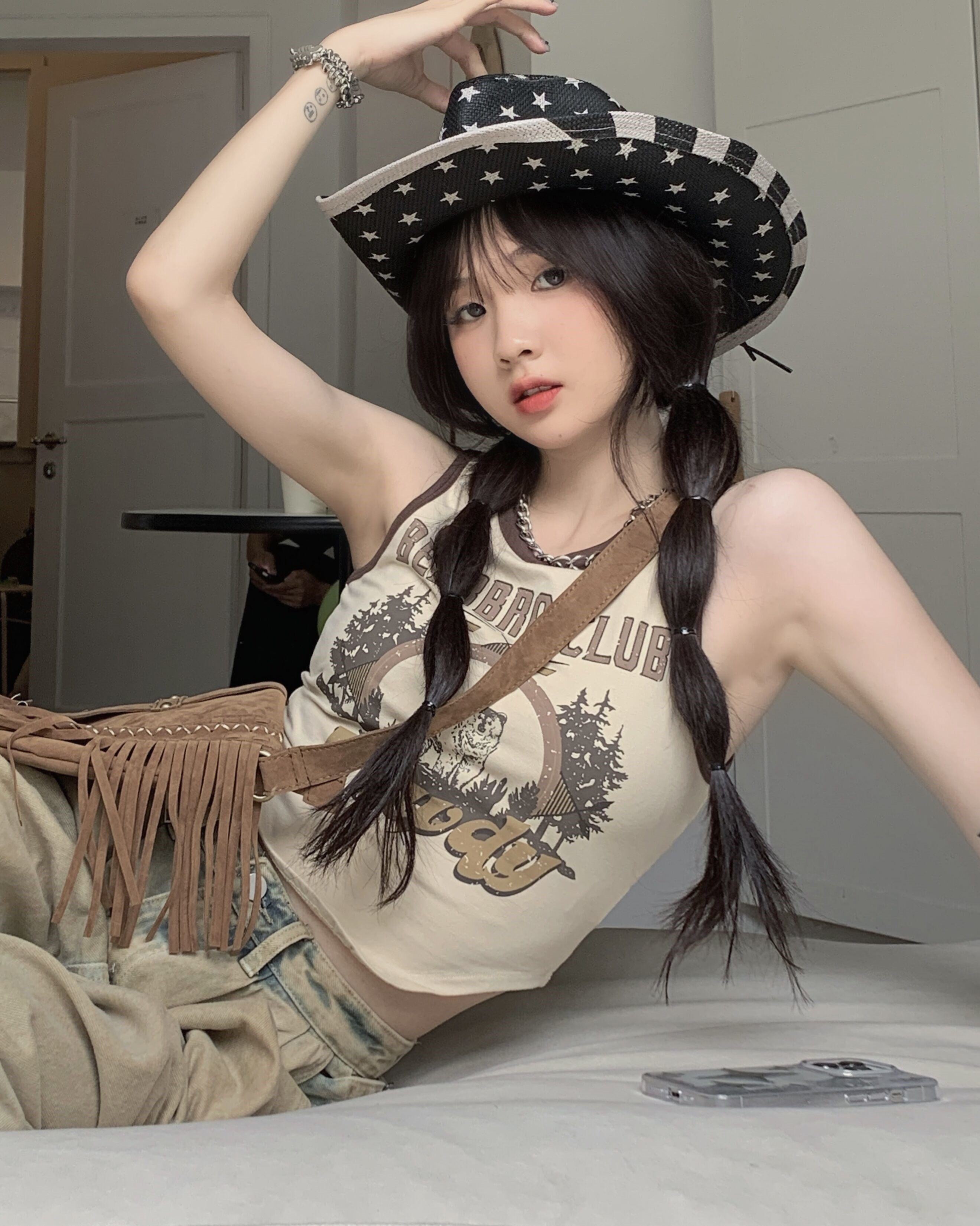 千禧辣妹风美式复古无袖背心女夏季设计感修身短款工字打底上衣潮