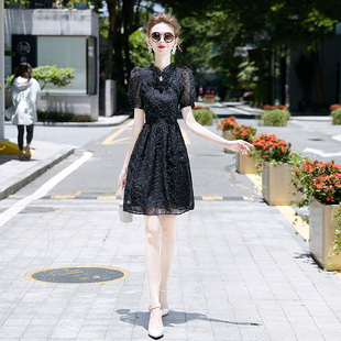 2024夏季新款黑色裙子女士高端显瘦收腰气质洋气减龄新中式连衣裙