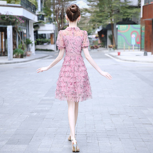 小香风2024新款气质裙子女夏季碎花裙收腰显瘦减龄漂亮粉色连衣裙
