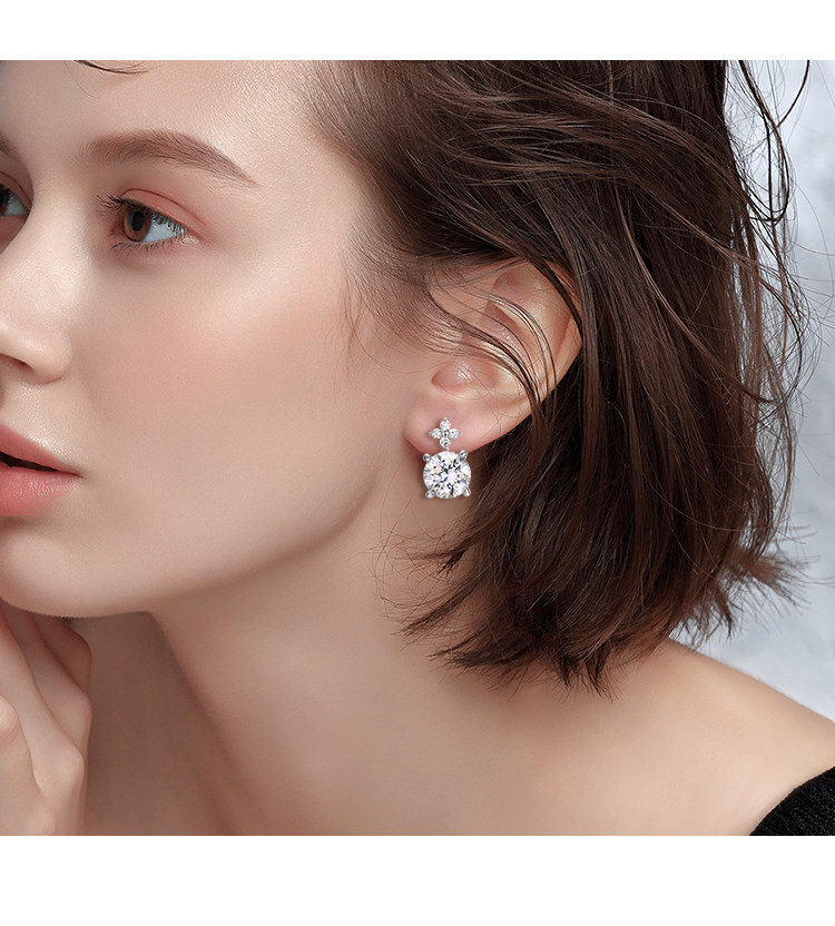 旭平四爪简约女小巧高级感耳饰2020年新款潮闪钻女个性ol通勤耳钉