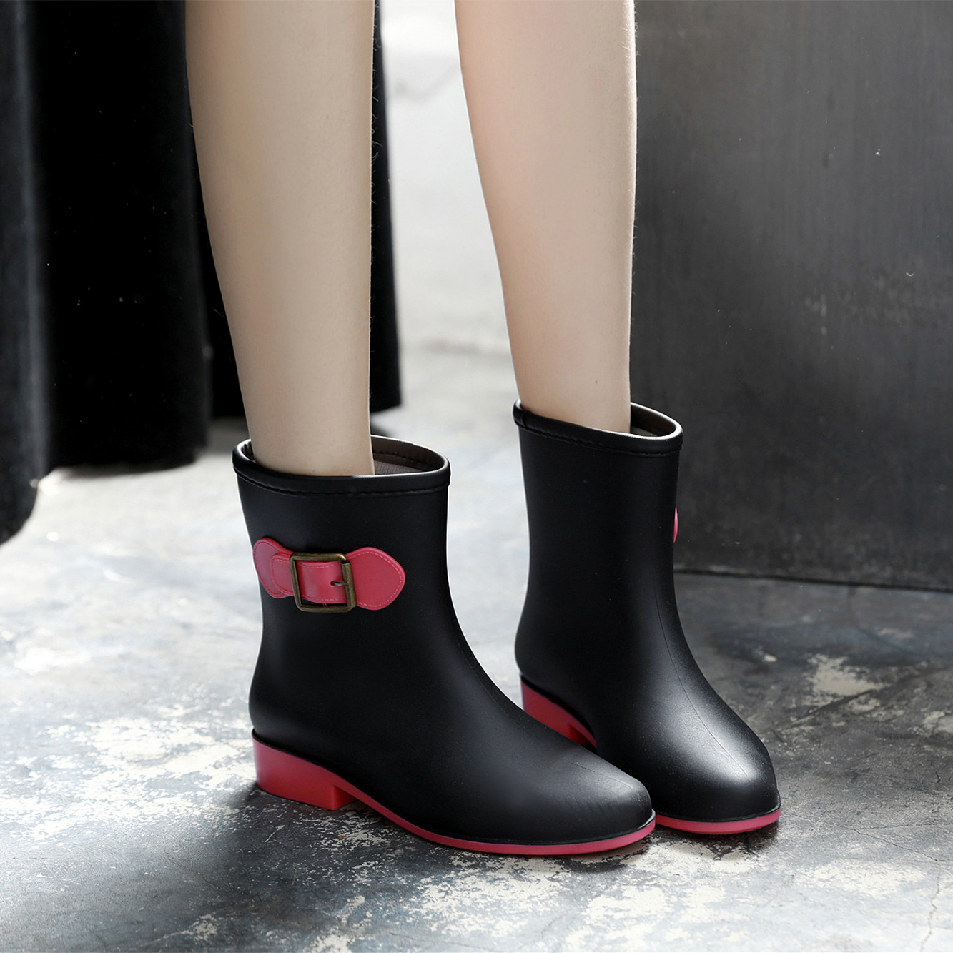 时尚中筒女雨靴女雨鞋女水鞋磨砂雨鞋防滑春秋短筒雨靴女胶鞋套鞋