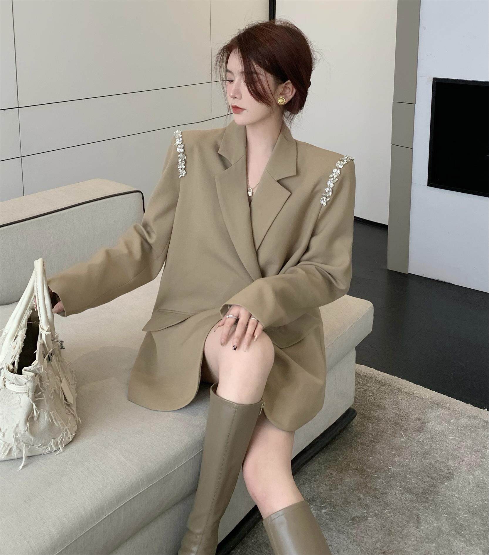 价 设计感亮钻西装外套女宽松百搭显瘦高定小西服图片