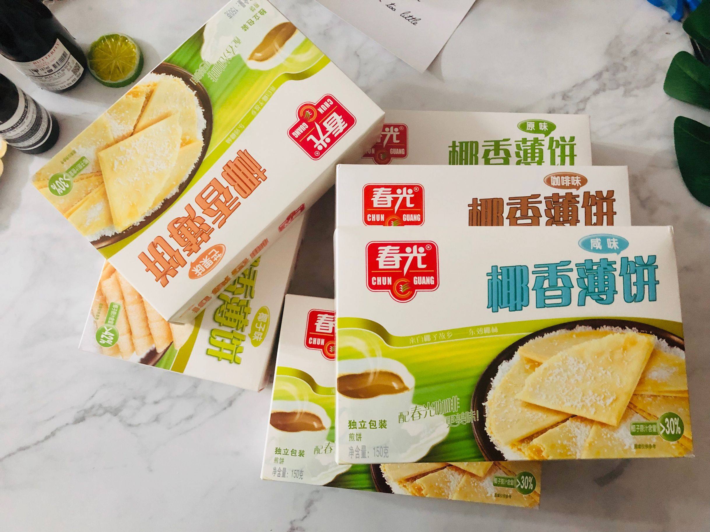 椰香薄饼椰子榴莲芒果咖啡咸原味海南特产春光食品小吃下午茶点心