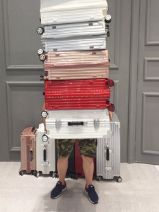 菲拉格慕適合多少歲用 旅遊行李箱硬殼明星現貨適用於多功能英國旅行箱周歲鏡面捆綁瑞士 菲拉格慕一般多少