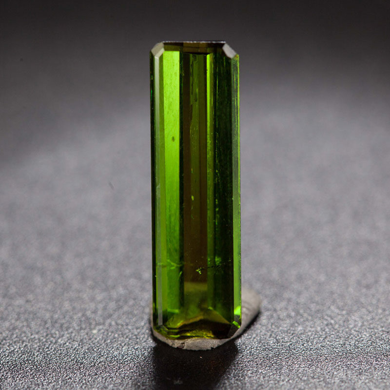 5.15ct 高贵稀有黄绿色碧玺裸石戒面