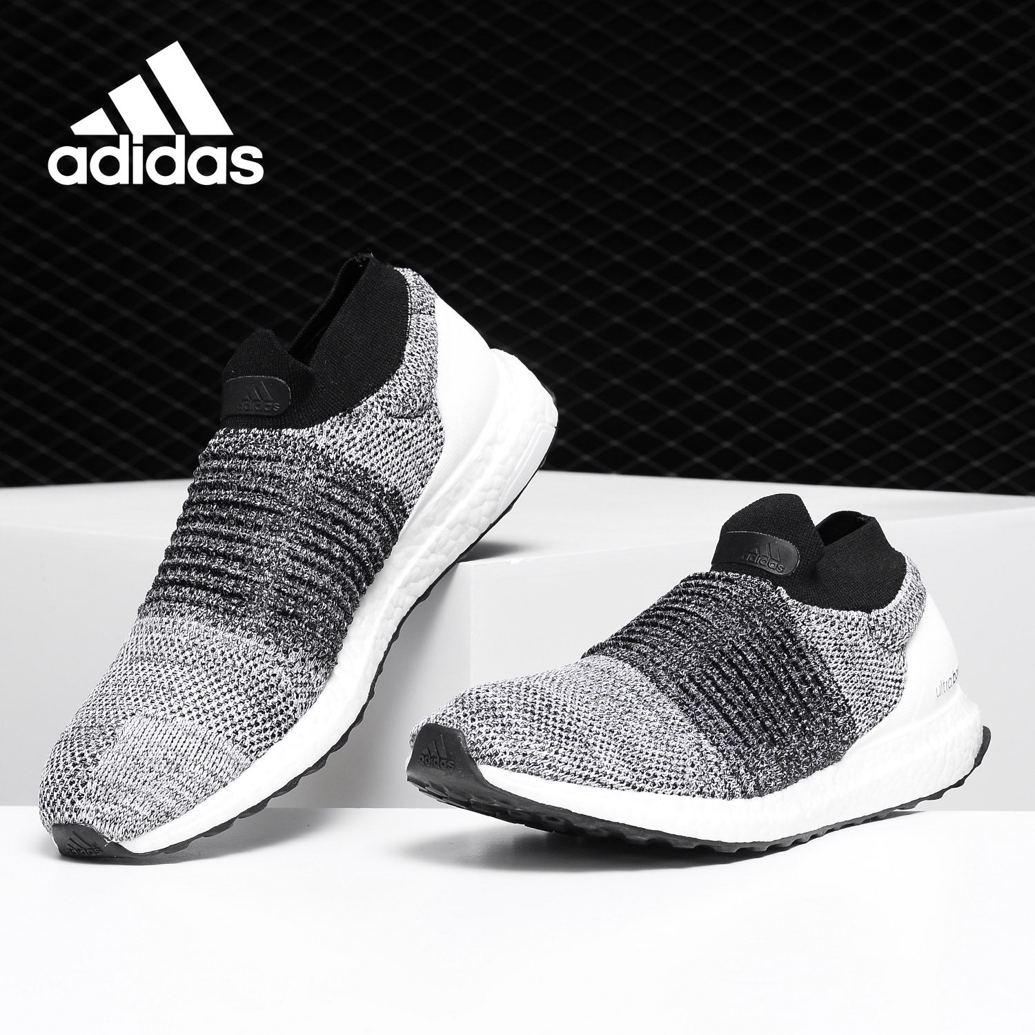 adidas/阿迪达斯正品 boost 休闲袜子鞋男女舒适跑步鞋 bb6141