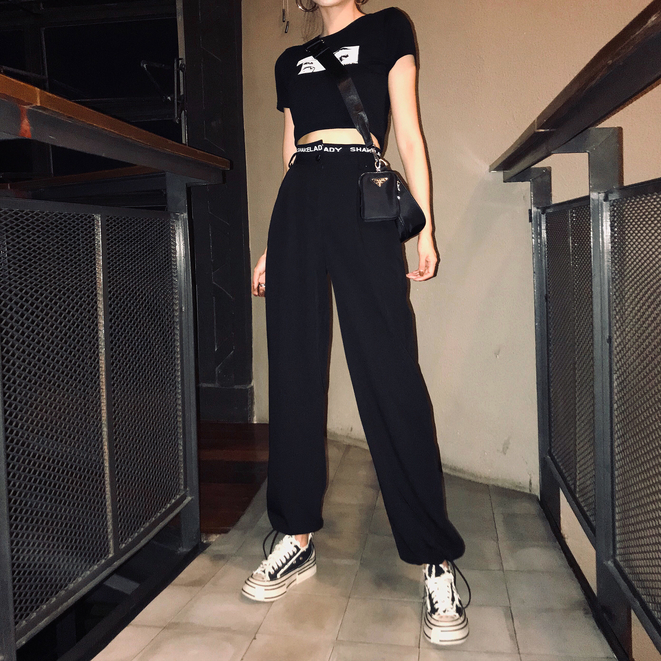 潮牌女裤大额优惠券