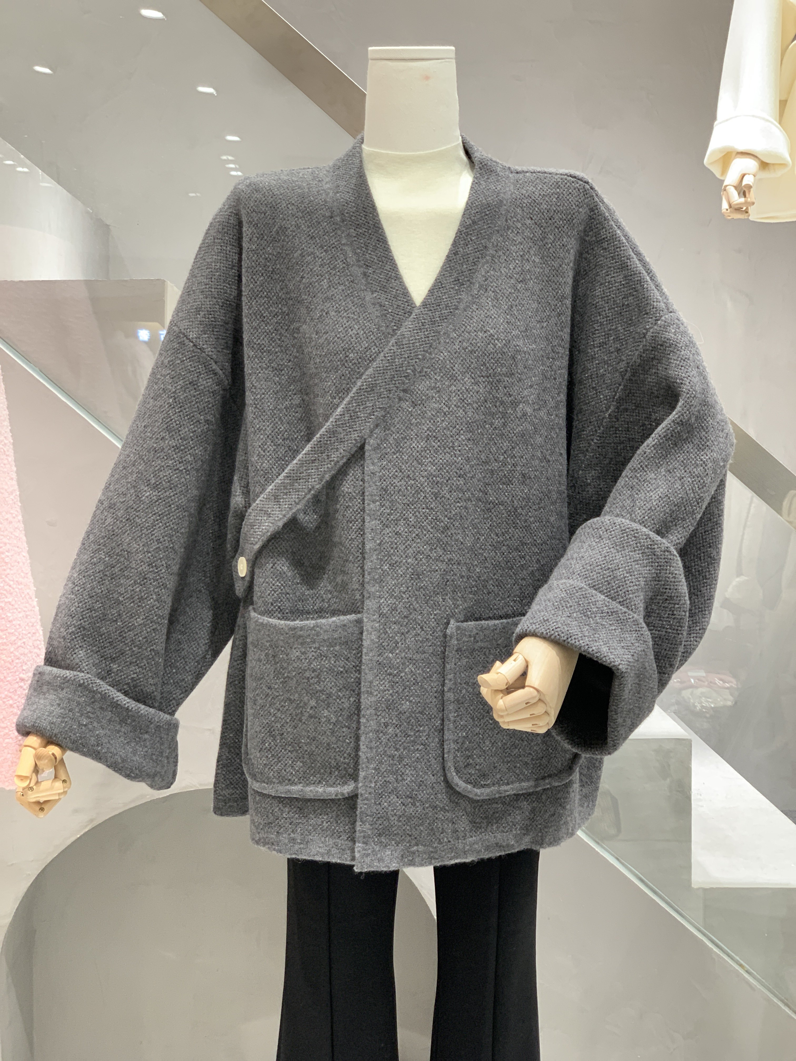 杭州vivi s女装/女士精品毛针织衫更新时间:2022年11月26日vivis实拍