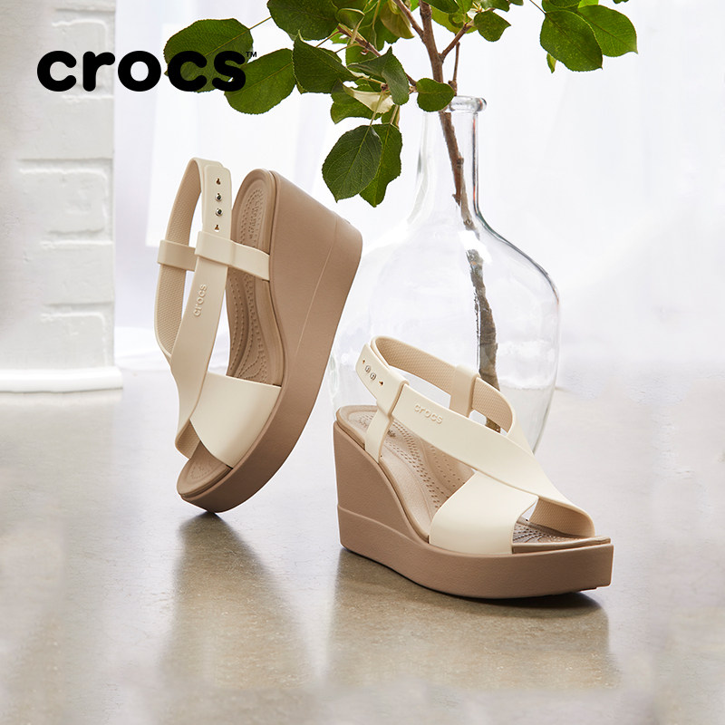 crocs女鞋 卡骆驰布鲁克林女士高跟鞋坡跟凉鞋|206222