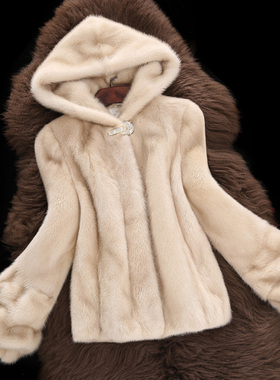 貂皮大衣女短款海宁整貂长袖皮草连帽修身水貂反季清仓裘皮外套