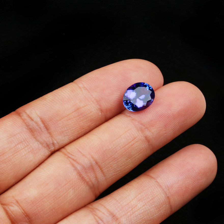2.90ct坦桑石无伤无裂无杂梦想之蓝戒面裸石自然光视频