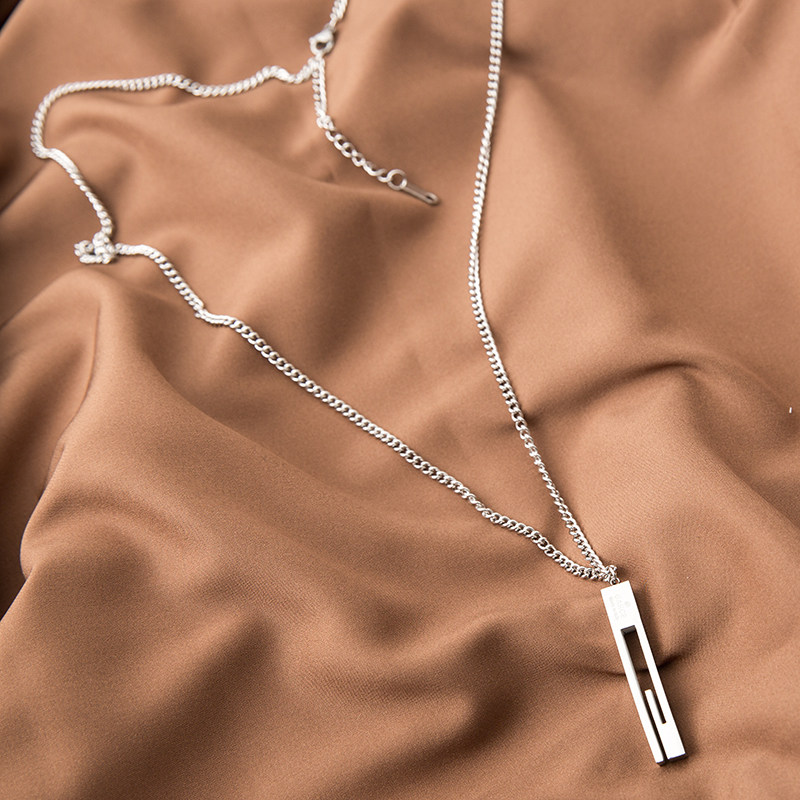 钛钢不褪色简约嘻哈ins字母棒子项链 潮男情侣长款毛衣链挂件吊坠