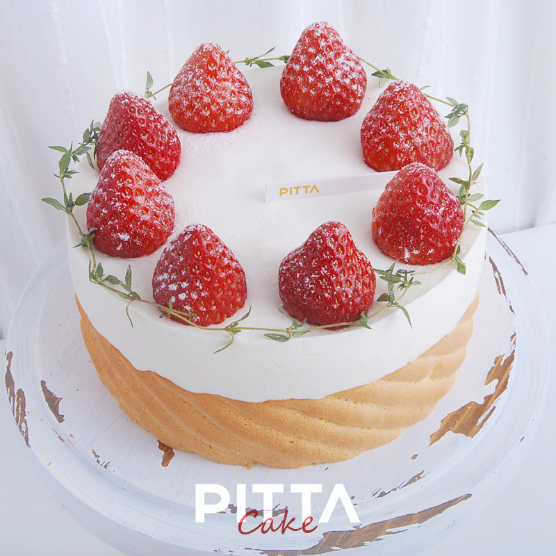 pitta冬日新品酸奶草莓芝士慕斯无糖低糖生日蛋糕成都同城配