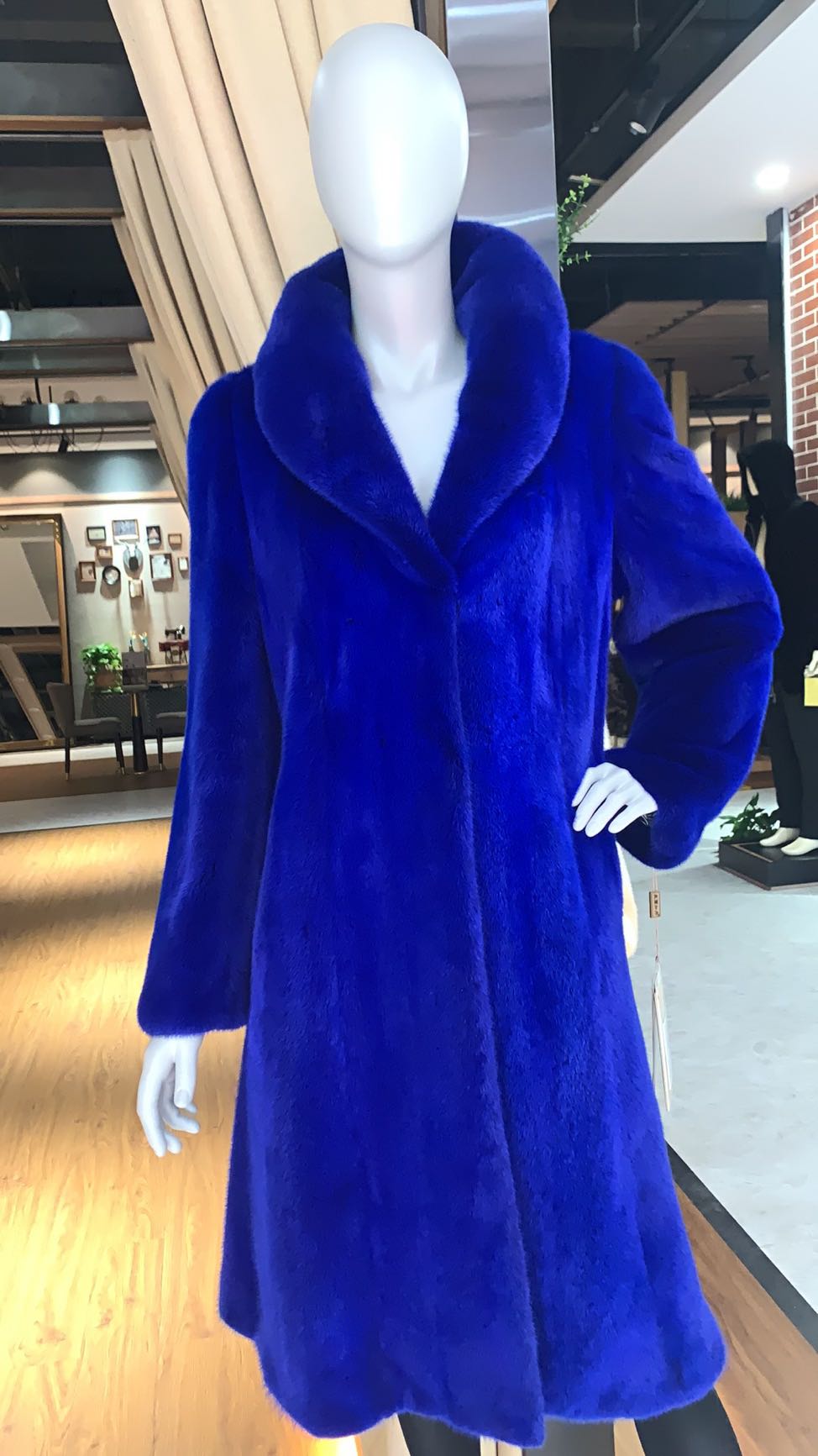 宝蓝色水貂皮草大衣女立翻领貂皮外套2022冬季新款整貂连帽中长款