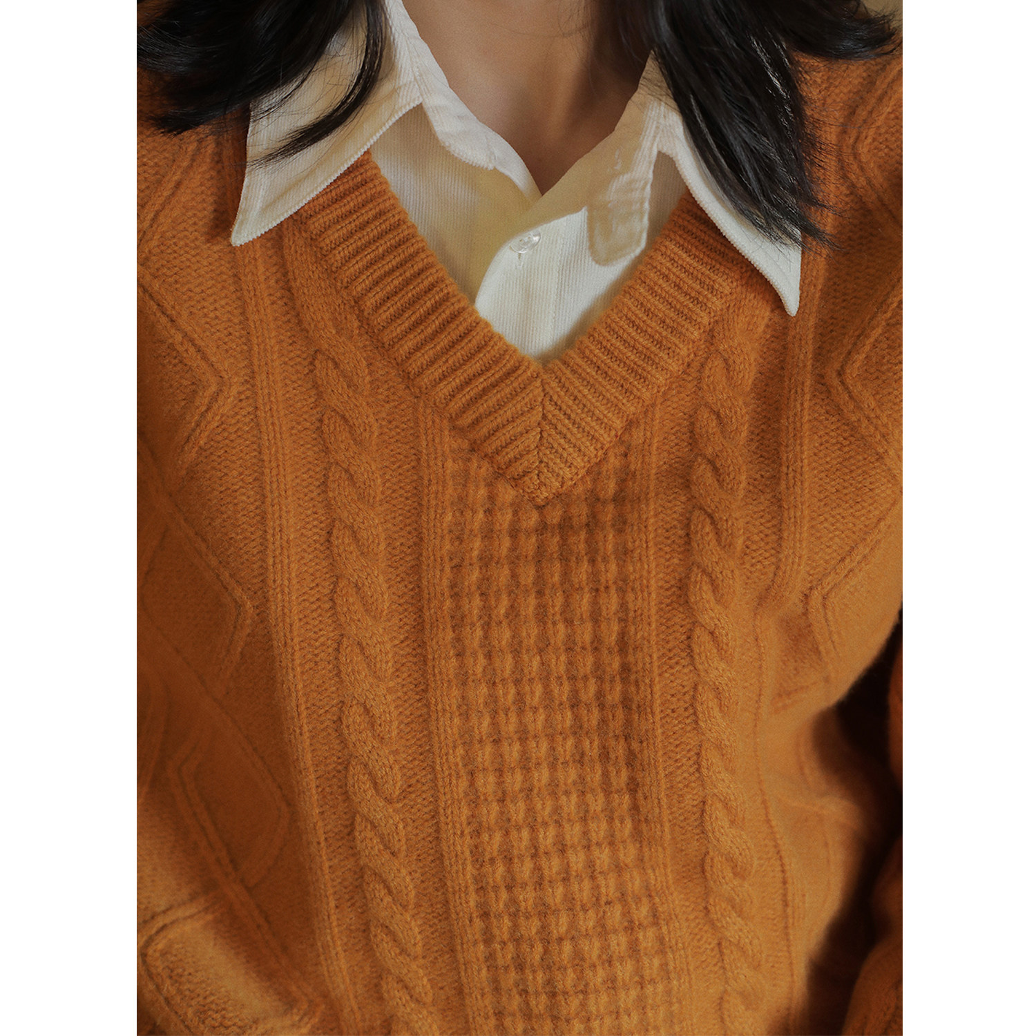奶糖毛衣_{sees turtledove} 橘子牛奶糖纯羊毛北欧复古绞花v领厚实大