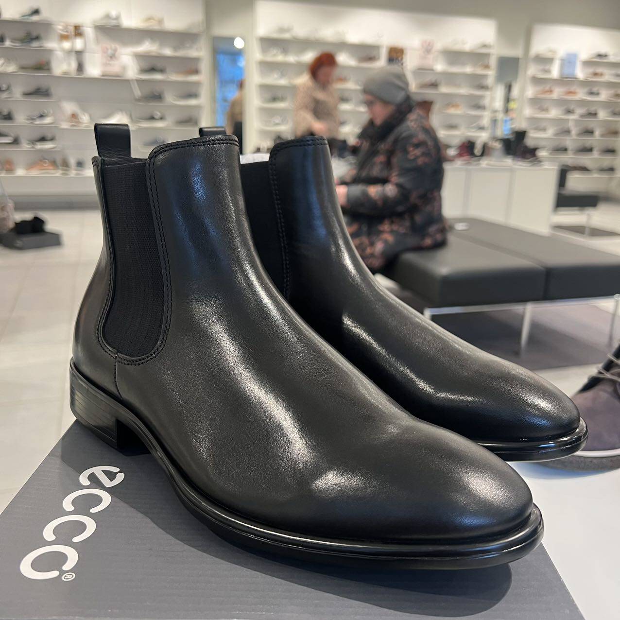 ecco爱步切尔西男靴秋冬新款百搭商务时装靴黑色靴子  适途512804