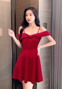 Real shot spot sexy off shoulder suspender dress