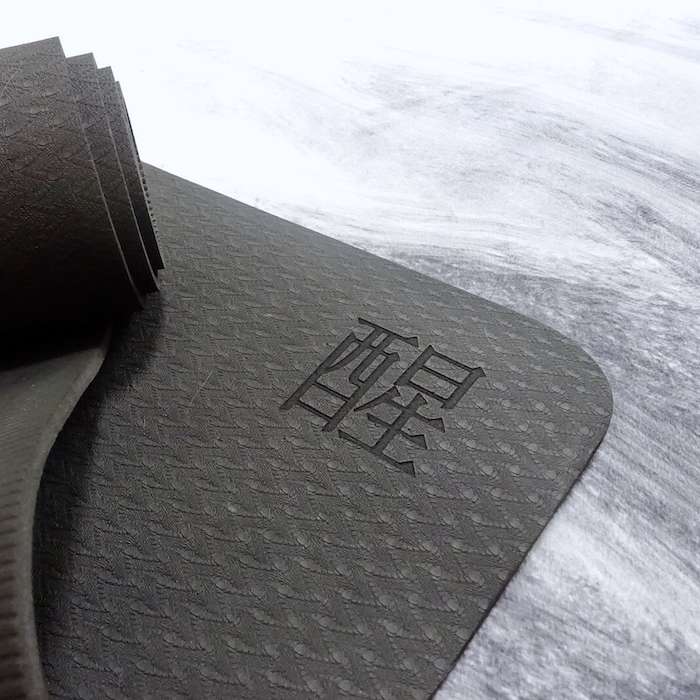 醒awake| 環保TPE瑜伽墊高回彈歐標檢測 健身墊 6mm 初學者瑜伽墊在類目 運動/瑜伽/健身/球迷用品, 瑜伽, 瑜伽墊中 - 來自Buy2taobao.com提供專業的淘寶代購服務