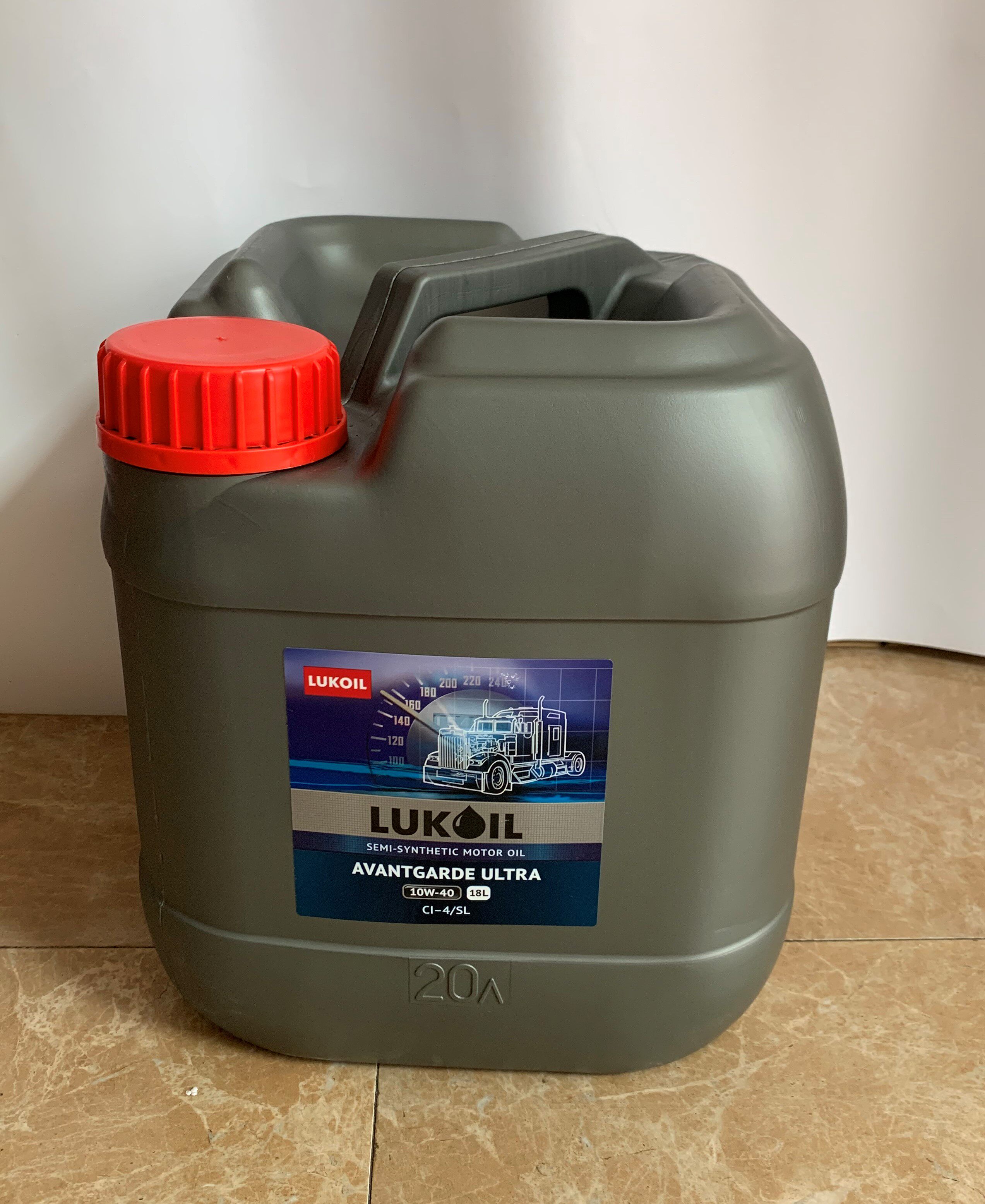 卢克伊尔(lukoil)原装进口 润滑油 合成柴机油 10w-40 ci-4 18l