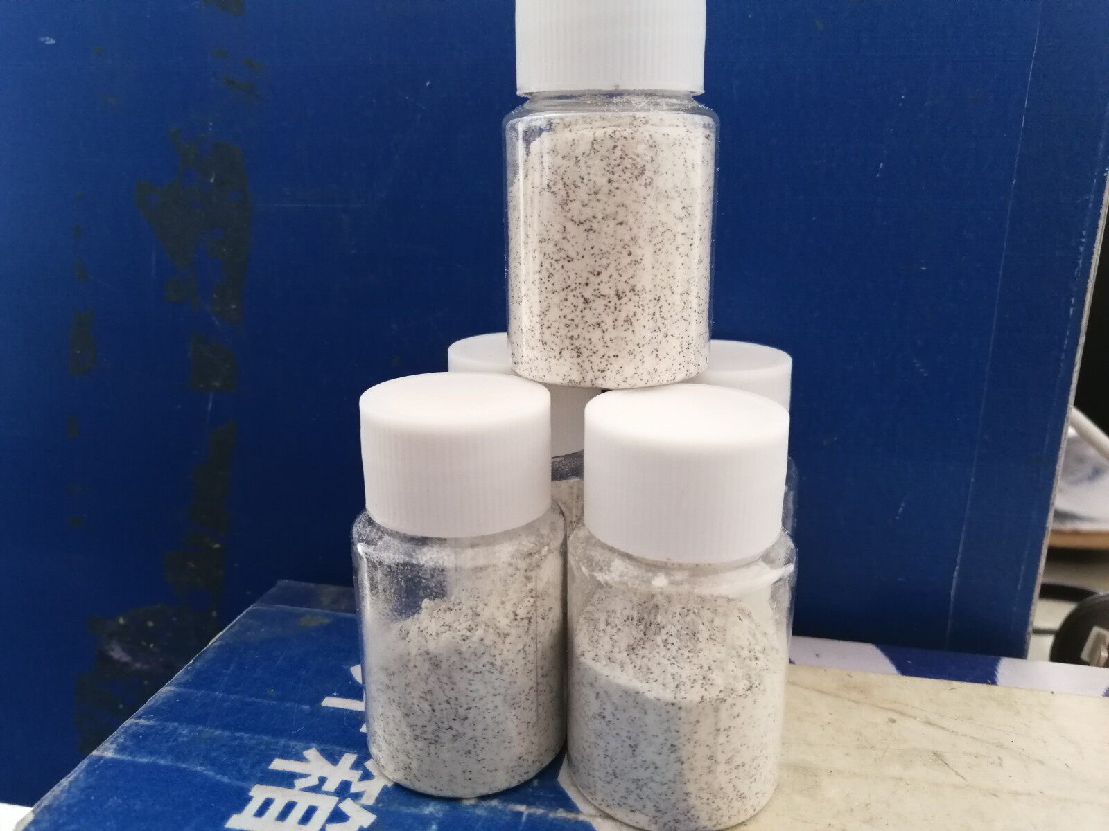 观赏鸟鸟药/芙蓉鸟鸟药换毛增色/增色剂红色红色素 10克 一瓶包邮