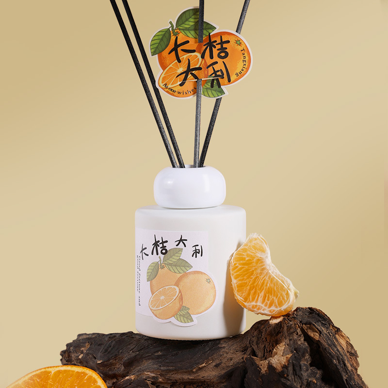 新款无火香薰精油持久留香创意客厅摆件清新香氛补充液生日送礼