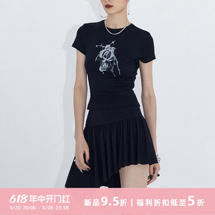 ourhour 荆棘玫瑰 黑色图案印花正肩短袖 女夏季设计感短款T恤