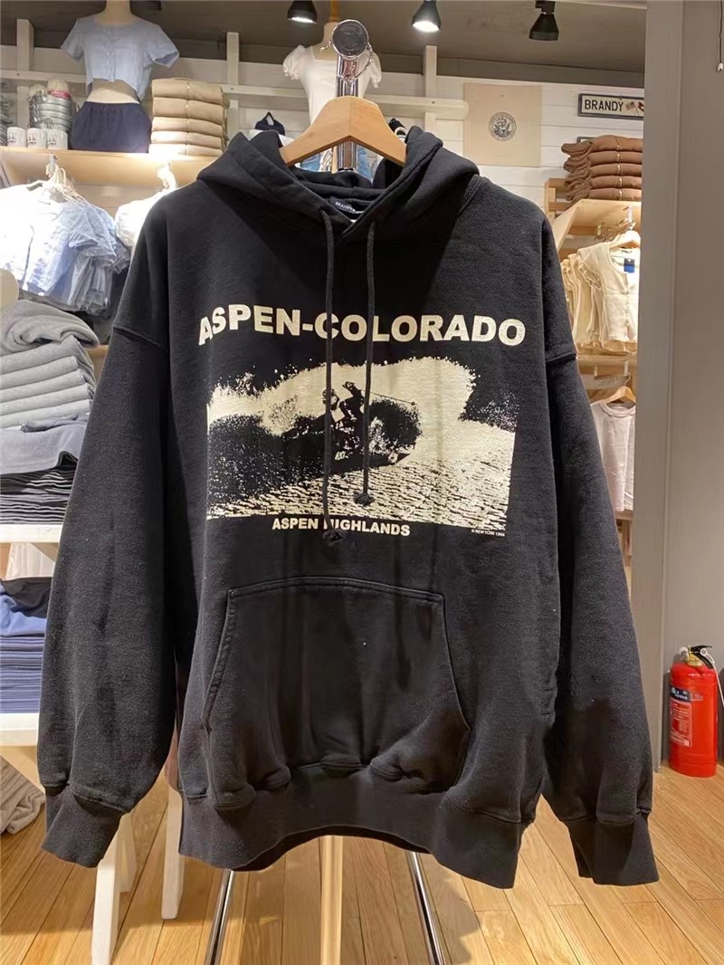 brandymelville官网滑雪印花卫衣女bm秋冬百搭加绒宽松连帽套头潮