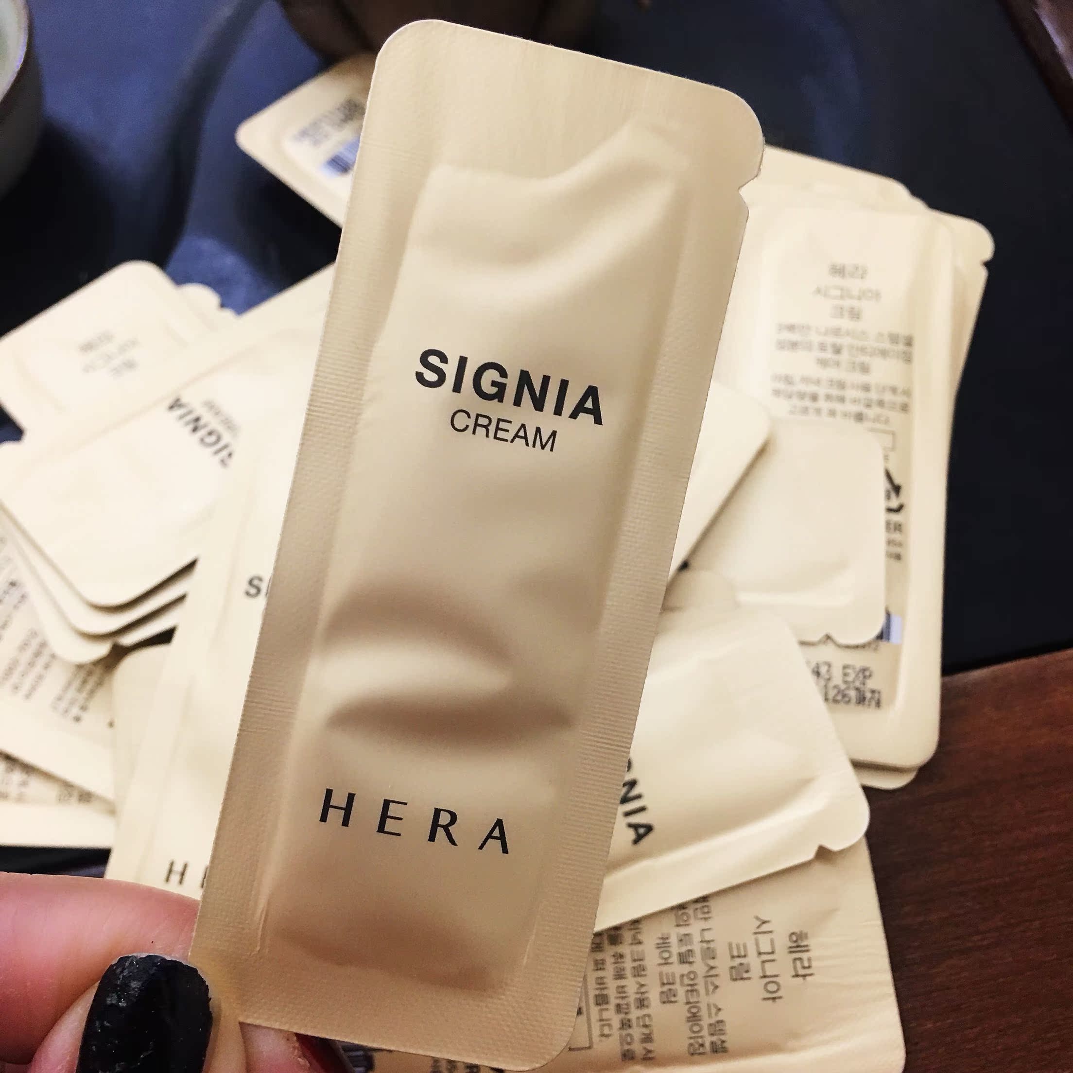 自留款韩国hera赫妍赫拉水仙花面霜小样1ml保湿补水 抗皱紧致在类目 美容护肤/美体/精油, 乳液/面霜中 - 来自Buy2taobao.com提供专业的淘宝代购服务