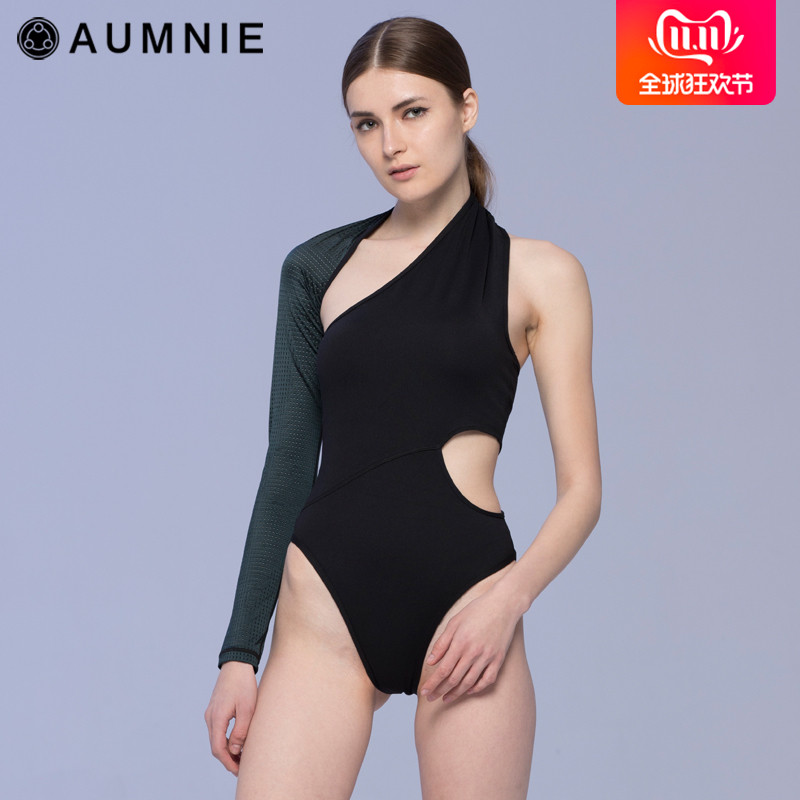 AUMNIE丨STAIT BODYSUIT 女士运动连体衣瑜伽服【海峡连体衣】在类目 运动/瑜伽/健身/球迷用品, 瑜伽, 瑜伽服中 - 来自Buy2taobao.com提供专业的淘宝代购服务