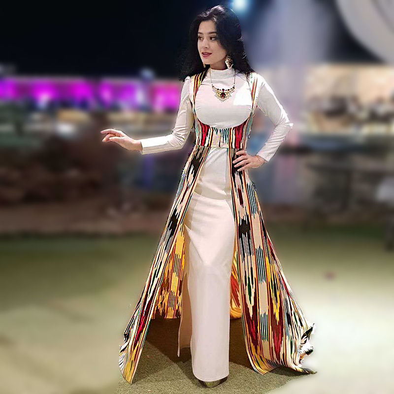 新疆民族风艾特莱斯长拖尾私人订制款礼服民族风婚纱照专用服饰优惠券