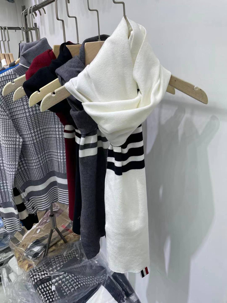 秋冬新款tb围巾英伦风格冬季男女同款情侣羊绒保暖围巾学院风学生