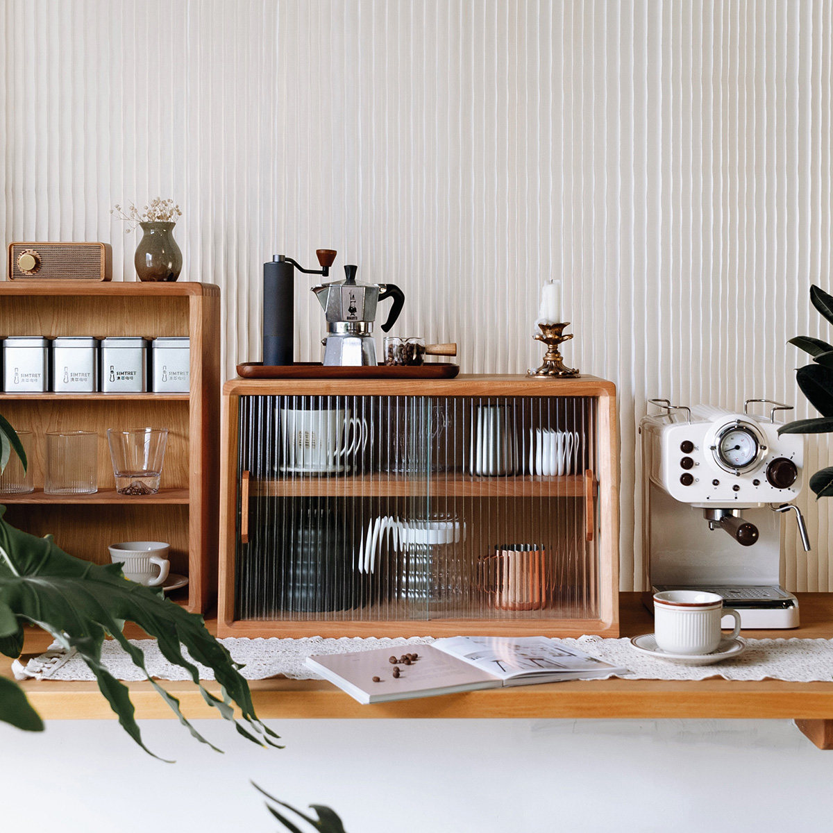 及木花魁收纳柜咖啡茶水柜碗柜玻璃门实木桌面小收纳柜qt021