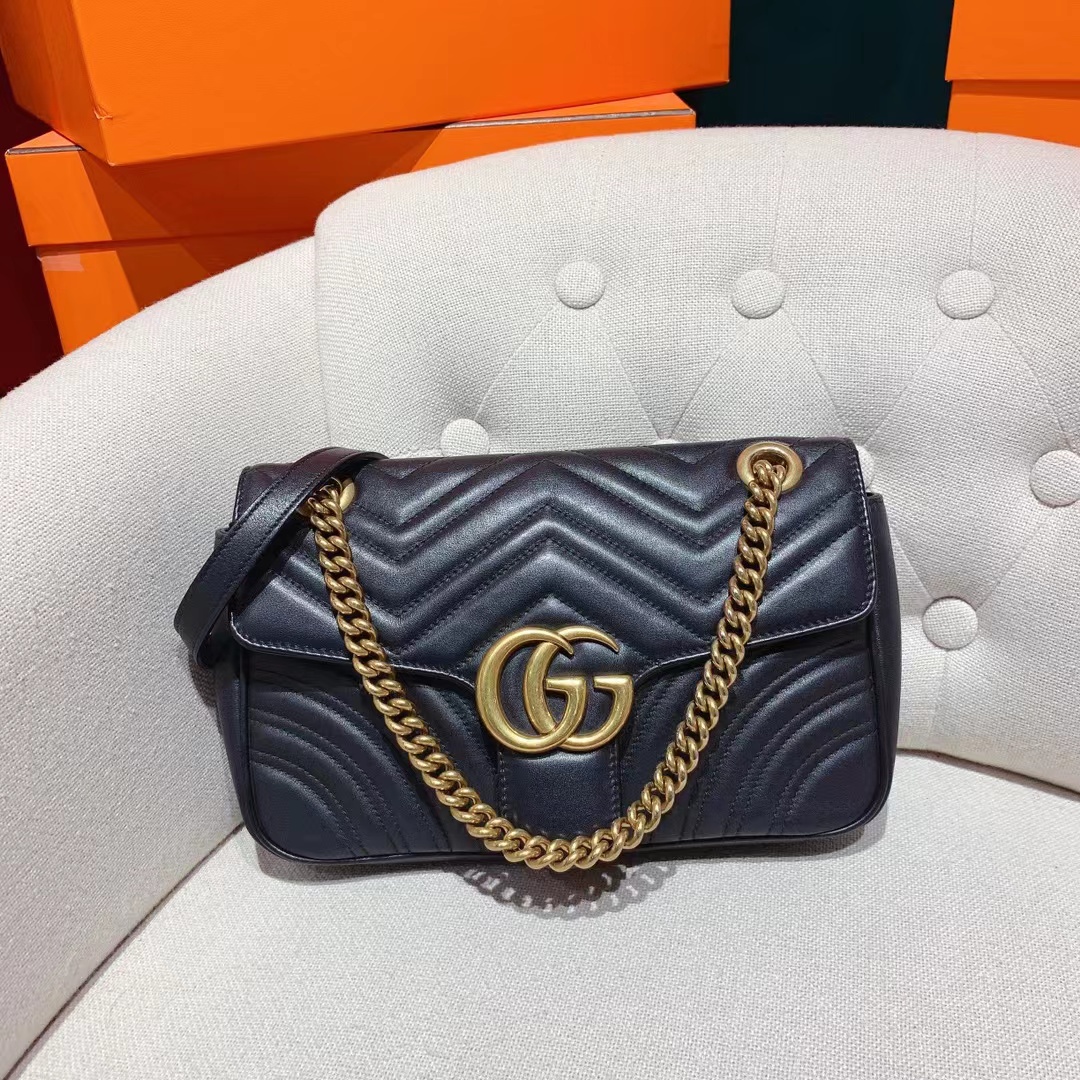 gucci酒神中号_gucci /古驰 marmont26 15系列黑色中号链条包优惠券