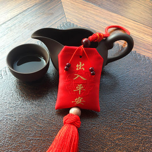 小车吊坠保平安图片