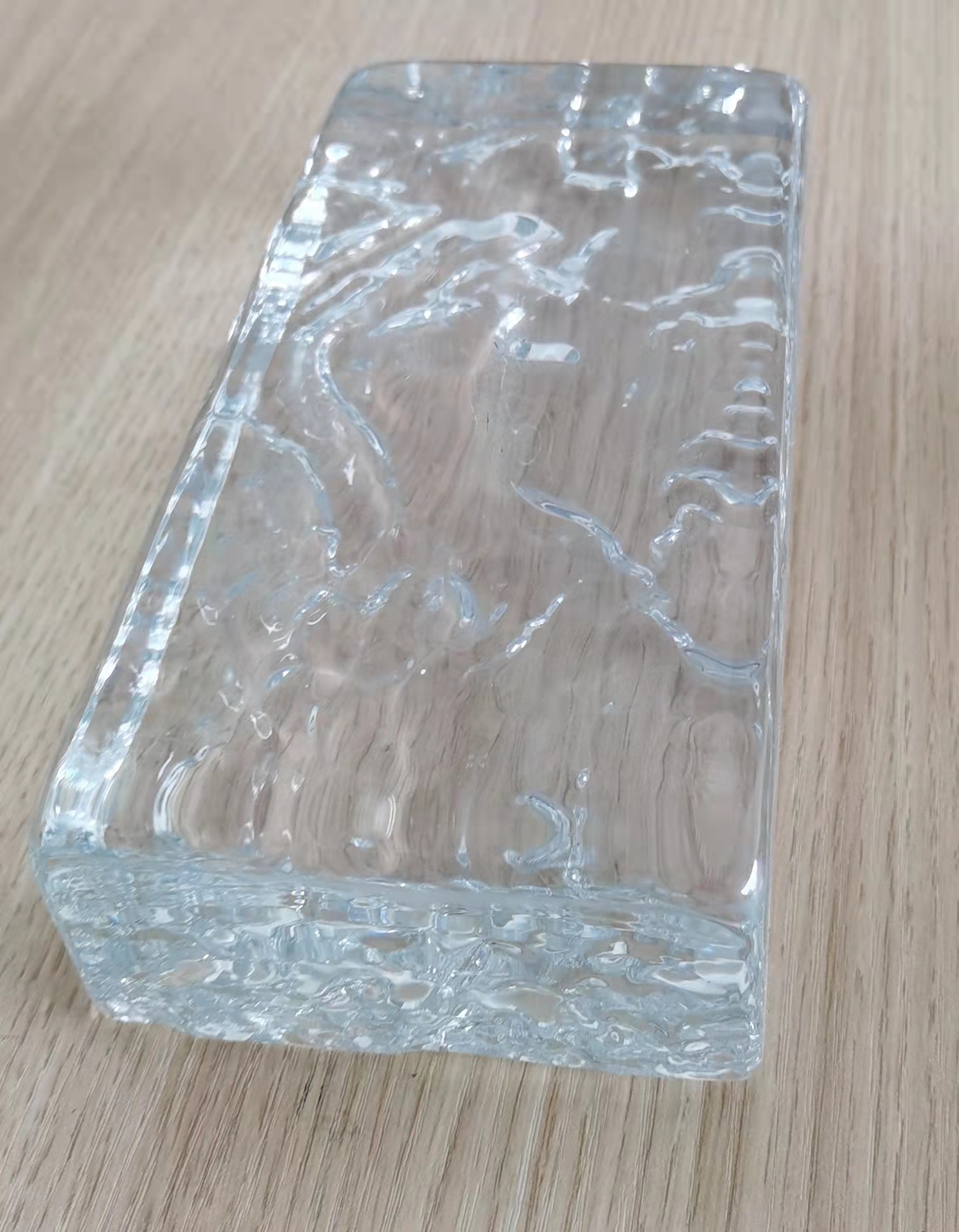 汽泡热熔玻璃砖实心玻璃砖隔断背景墙单面假山纹水晶砖(去比价)去淘宝