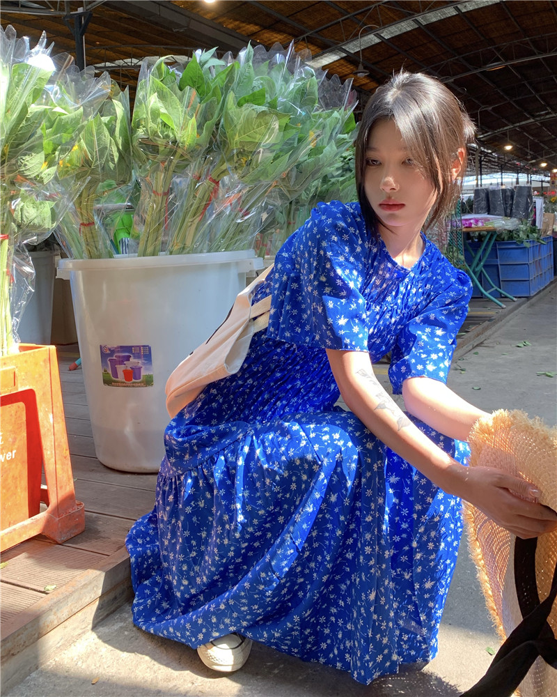 pphome夏夜闪亮的裙~韩系温柔气质少女夏季吸睛宝蓝色碎花连衣裙