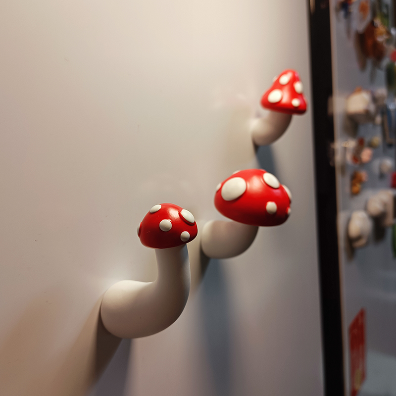 创意立体红色蘑菇冰箱贴磁贴ins风磁铁有趣冰箱门装饰吸铁石贴