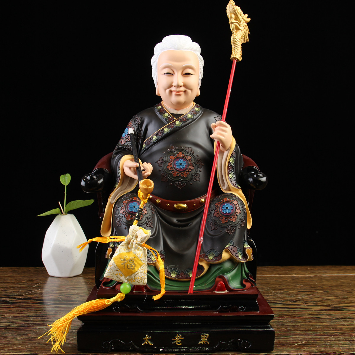 黑妈妈黑老太太保家仙神像树脂极彩绘