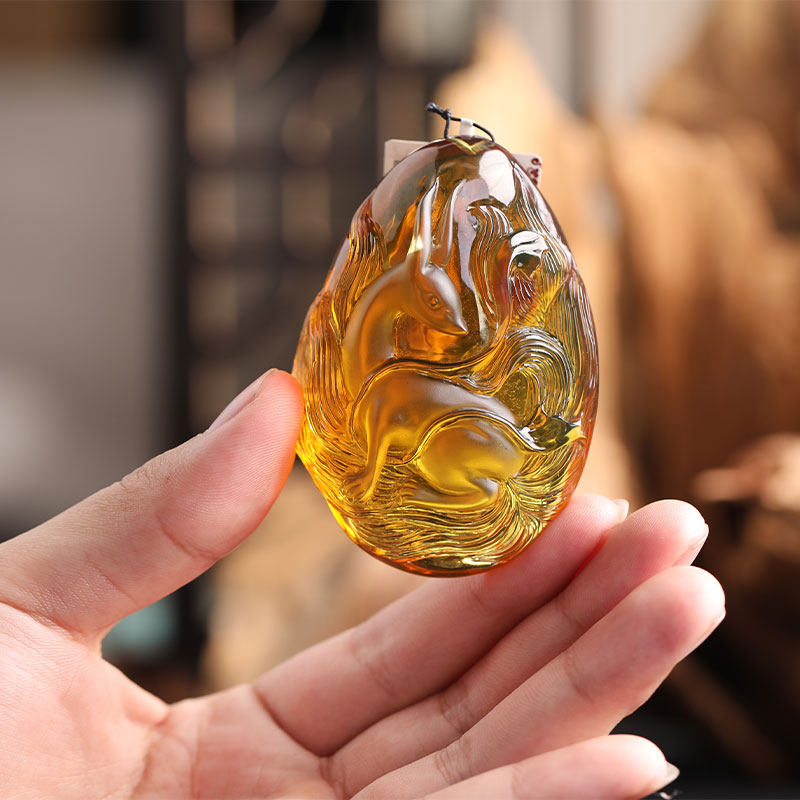 万福缅甸琥珀茶珀九尾狐吊坠雕刻件精品手把件摆件清爽通透好漂亮