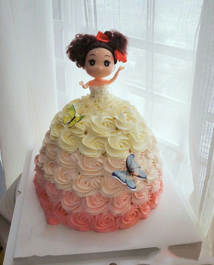 私人订制彩虹芭比娃娃女生生水果动物奶油生日蛋糕温州新鲜生日蛋糕