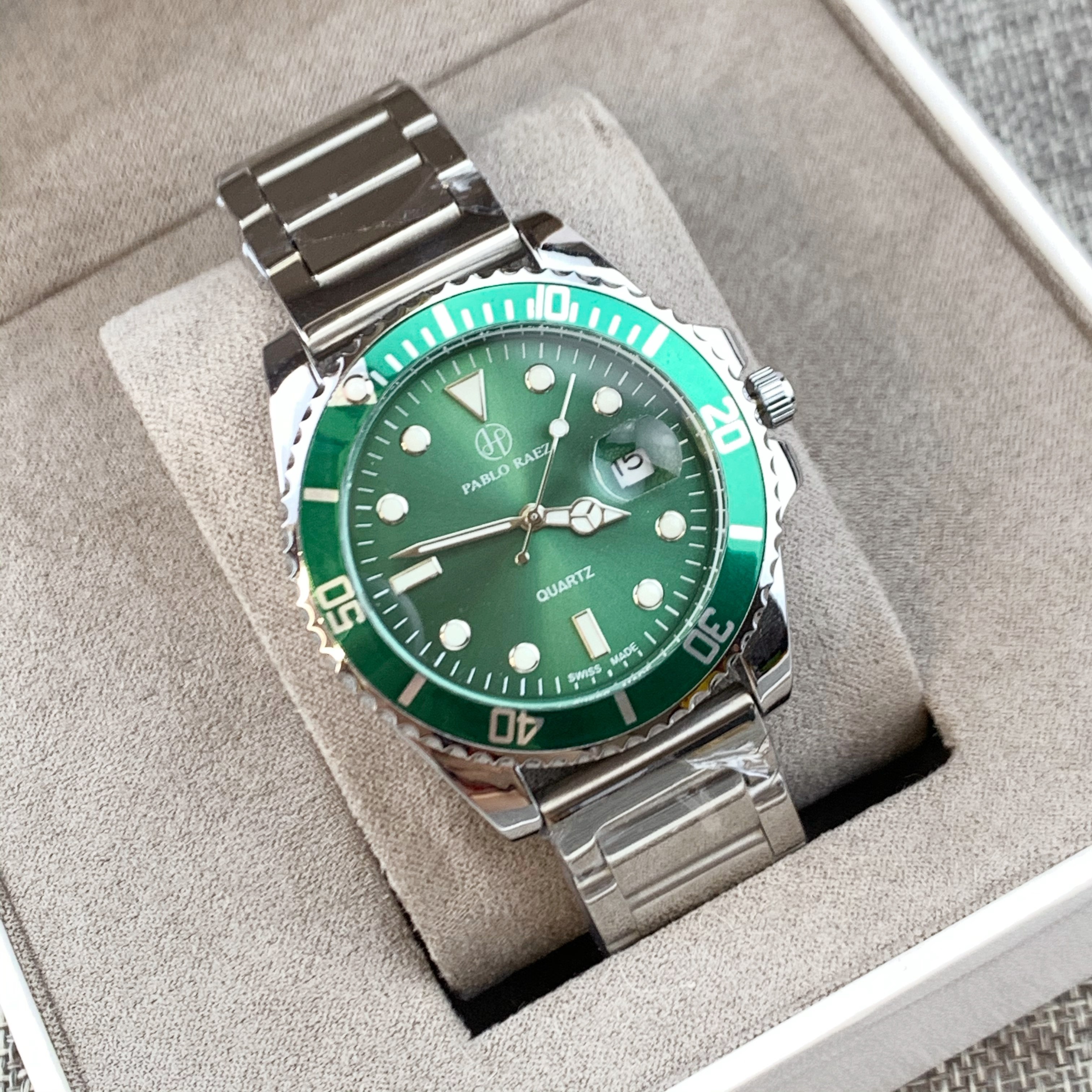 pabloraez黑绿表盘男表石英表夜光防水手表实心带蝴蝶扣潮流包邮